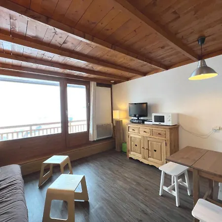 6 Places, Superbe Vue Face A La Montagne, 50m Des Pistes Apartment *